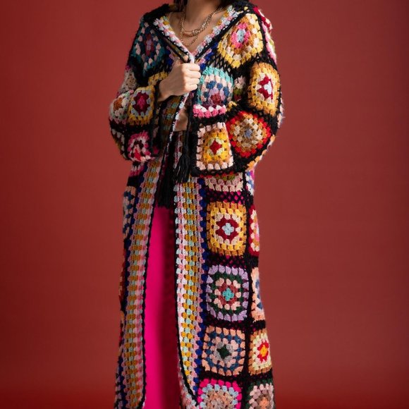 Saachi NWT Hooded Granny Square Crochet Kimono in Black - Picture 5 of 7